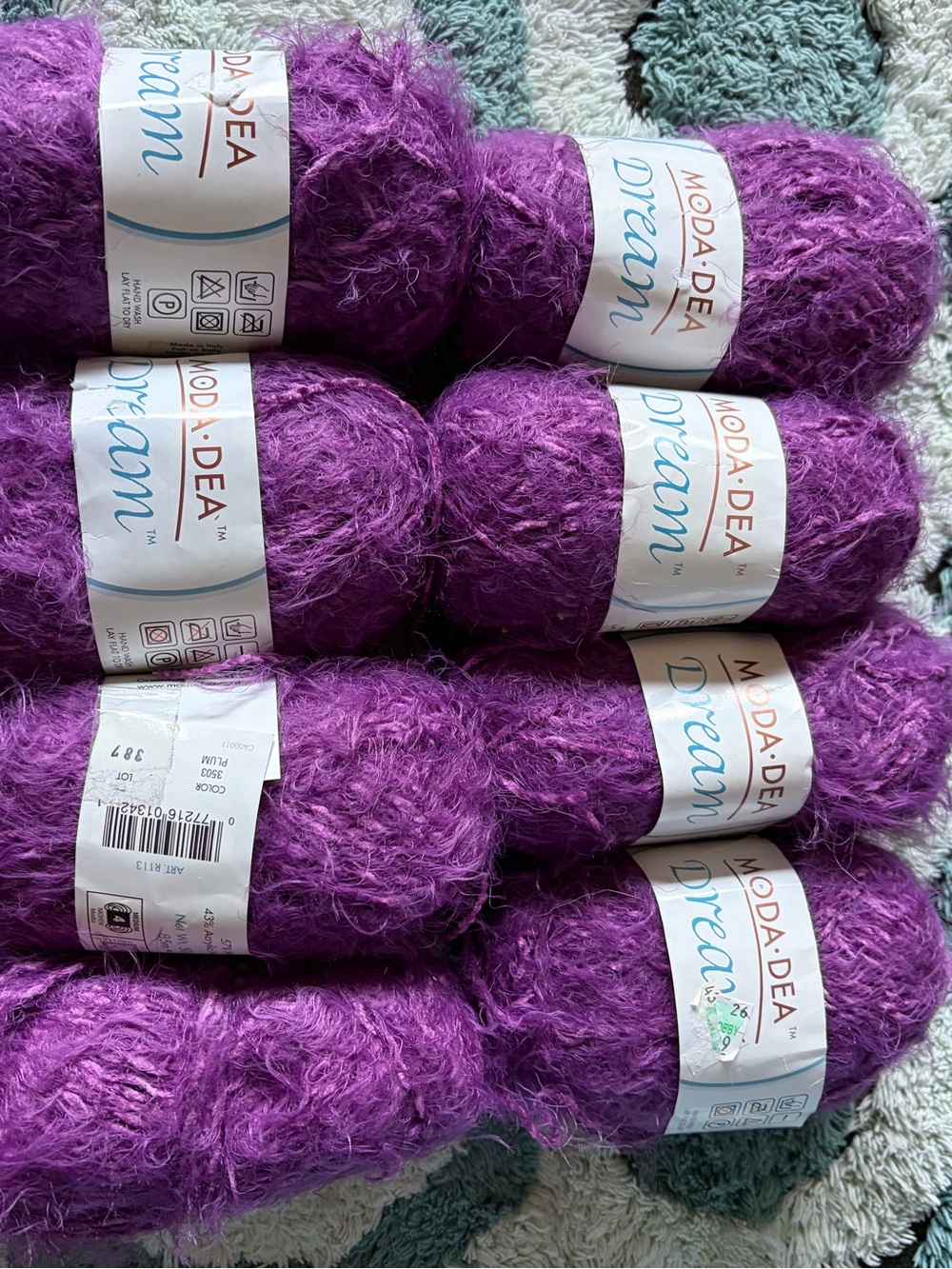 Moda Dea Dream Yarn. The most beautiful orchid shade. Incredibly soft. 8 skeins